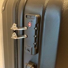【受付中】 新品 38L スーツケース ブラック ダイヤルキー付  TSAロック GW 旅行 トラベル ★値下げ不可★の画像