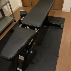 インクラインベンチ