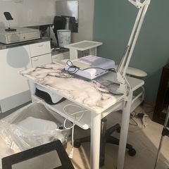ネイルデスク　ネイルサロン
