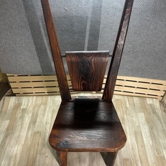 ダークブラウン木製ダンチェア