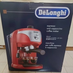 商談中ですデロンギコーヒーカプチーノＥＣ２２１R新品未使用品