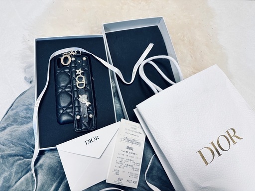 美品ほぼ新品！原価12.7万DiorディオールiPhone X/XSフォンケースA+ランクロゴプレートゴールドLady Diorシリー