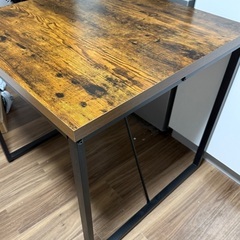 ニトリ ダイニングテーブルの画像