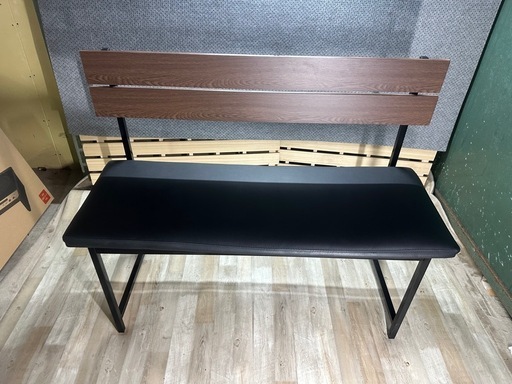 モダン長椅子型ベンチ