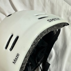 SMITH MAZEヘルメットの画像