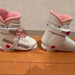 ジュニアスキー4点セット(板、ビンディング、ストック、ブーツ)の画像