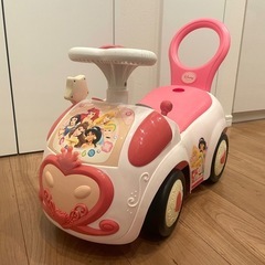 ディズニープリンセス 手押し車 足蹴り車 ライドオン 乗り物