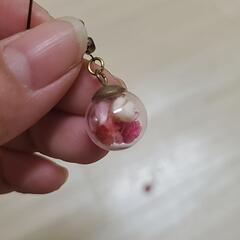 激安！！！未使用！！かわいい☆お花クリアピアス★の画像