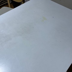 ダイニングテーブル・椅子の画像