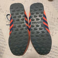 アディダスランニングシューズ24.5の画像