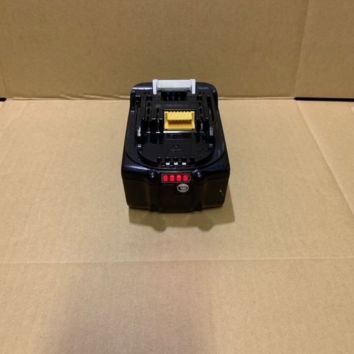 マキタ  18v  MC300D