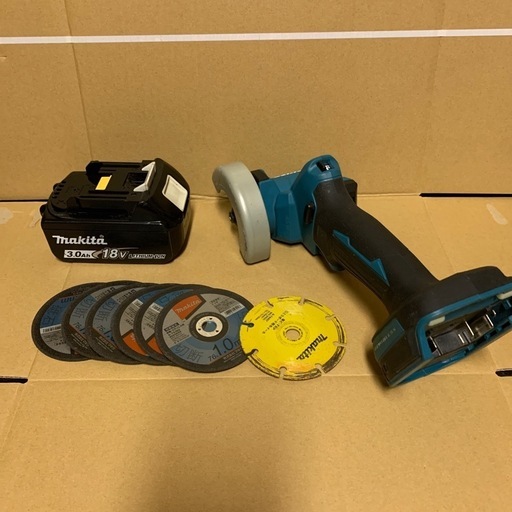 マキタ  18v  MC300D