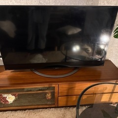 シャープ液晶テレビとテレビ台セットの画像