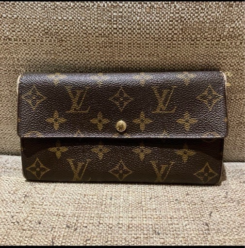 LOUIS VUITTON長財布