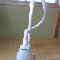 パナソニック掃除機(2024年製）ヘッドにモーターは、ついてません。今年2月に購入しました。の画像