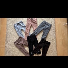 【２枚目以降もセット、ブランド物入り】女の子　キッズ　洋服　まとめ売り　サイズ120の画像