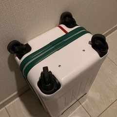 かわいい　スーツケース　キャリーケースの画像
