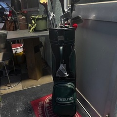 ゴルフクラブセット アイアン ウッド バッグ付き　全部セットの画像