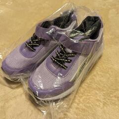 新品　22.0センチ スニーカーの画像