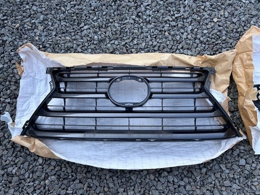 LEXUS NX 前期 iパッケージ バージョンL グリルセット