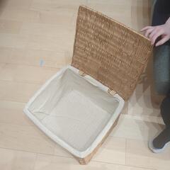 ラタンバスケット　バスケット　収納ケースの画像