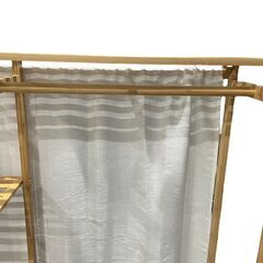 【決まりました】木製棚 カーテン付きの画像