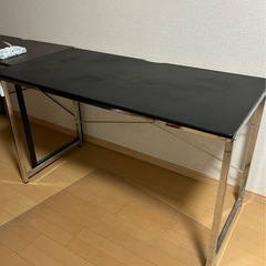 ニトリ昇降センターテーブル (大川聡一郎) 初台のテーブル