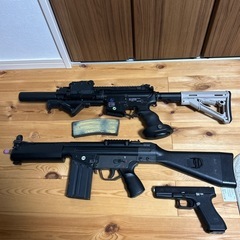 電動ガン　東京マルイM4、MC51、GLOCK22