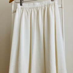 新品　ロートレアモン　フレア　スカート　ロング　サテン　白　38 M シアーの画像