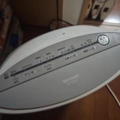 セラミックファンヒーター 加湿器 ヒーターの画像