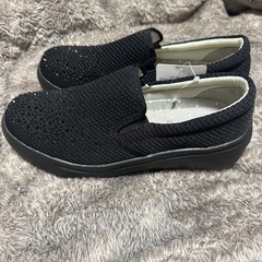 黒スリッポンスニーカー★の画像