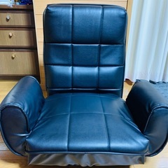 回転　座椅子　ブラックの画像