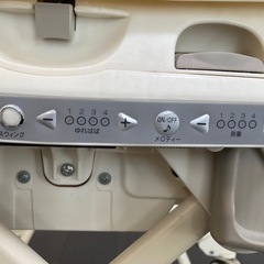 コンビのハイローチェアの画像