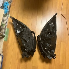 【京都】ホンダ　ライフ　JB7 純正ヘッドライトの画像