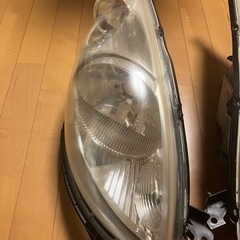 【京都】ホンダ　ライフ　JB7 純正ヘッドライトの画像