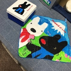 リサとガスパールサンドイッチ入れ