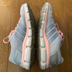 adidas ★ climachill ADIPRENE＋ 24cm スニーカー　人気の画像