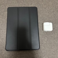 
Apple iPad 第5世代 Wi-Fi 32GB シルバーの画像