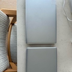 シルバー ノートPC 2個(GM JAPAN) 充電器付き シルバー ノートPC 2個(GM JAPAN) 充電器付き