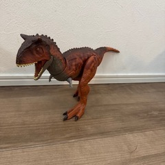 マテル☆MATTEL ジュラシック・ワールド  音が鳴るカルノタウルス