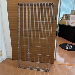 ハンガーポール付メタルラックの画像
