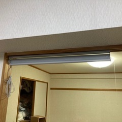ロールスクリーン