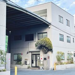 【未経験者大歓迎】プラスチック原料を製造する機械のオペレーター