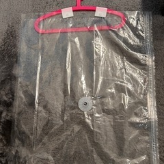 ハンガータイプ衣類圧縮袋 2枚セットの画像