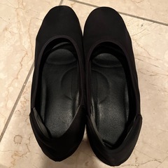 カジュアルパンプス