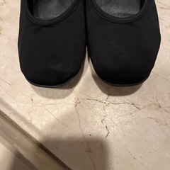 カジュアルパンプスの画像