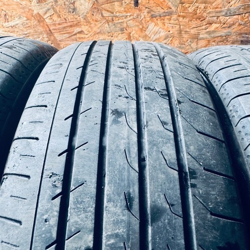 バリ山　YOKOHAMA ヨコハマ　RV-03 195/65R15 夏タイヤ　2022年製　15インチ