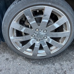 最終値引き　タイヤホイール　225/40R18 92W PCD114.3