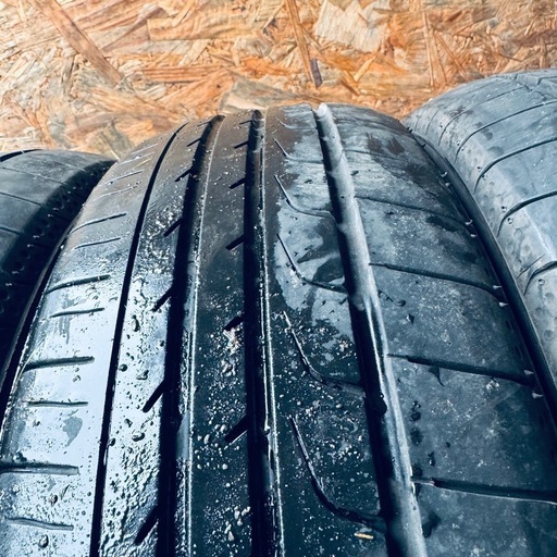 バリ山　YOKOHAMA ヨコハマ　BluEarth RV-02 ck 165/55R15 夏タイヤ　2020年製　15インチ