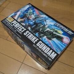 海外製品1/144スケールのパーフェクトストライクガンダム、HG...